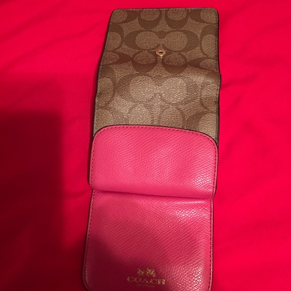 Wallet - Picture 4 of 5